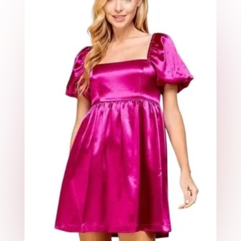 TCEC Satin Baby Doll Dress NWOT‎
